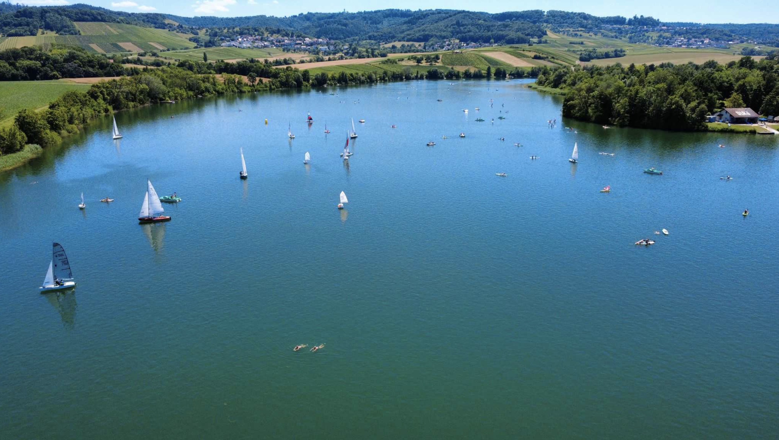 Segelboote auf dem Breitenauer See bei Obersulm
