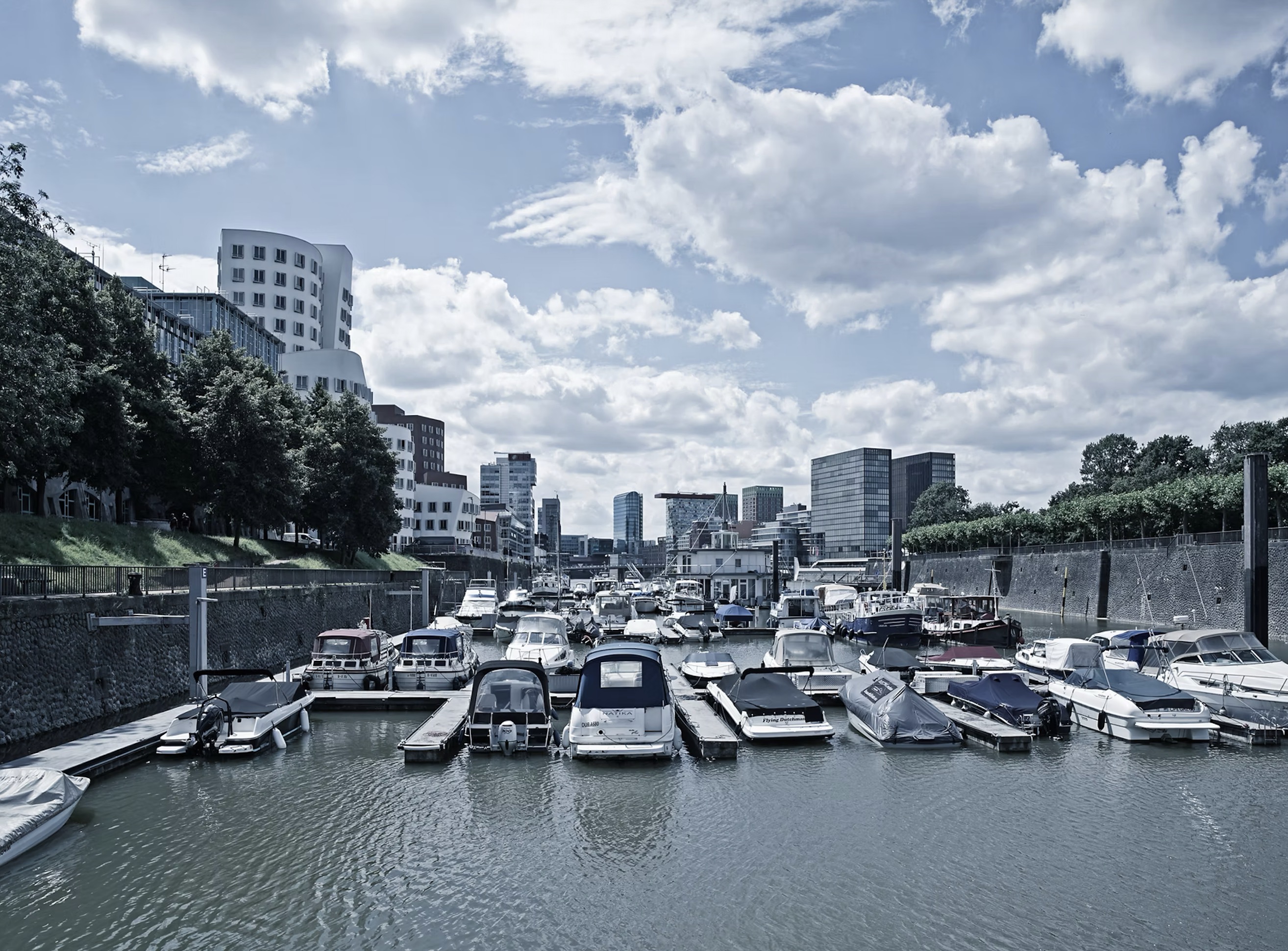 D&uuml;sseldorfer Medienhafen.